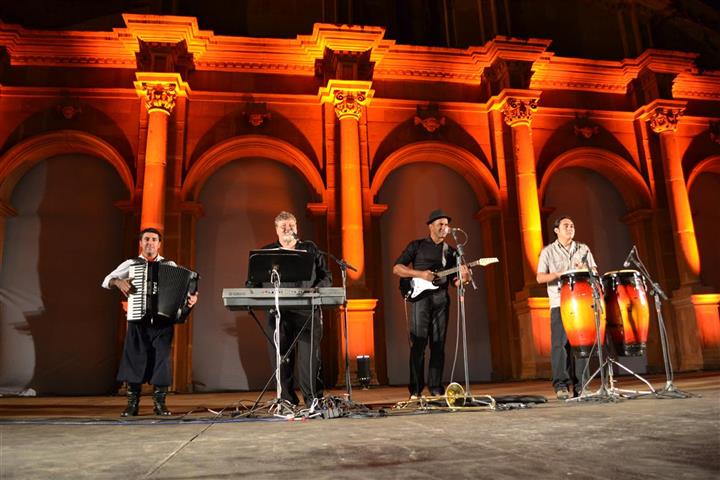 Danilo Show traz convidados para o palco do evento